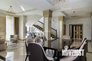 Дом 400м², 2-этажный, участок 12 сот.  