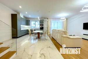 Дом 206м², 2-этажный, участок 3 сот.  