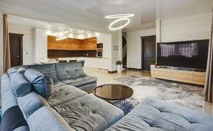 Дом 228м², 2-этажный, участок 6 сот.  