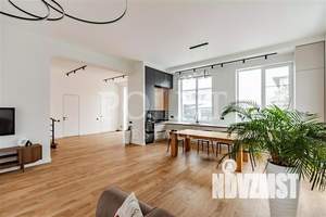 Коттедж 290м², 2-этажный, участок 9 сот.  