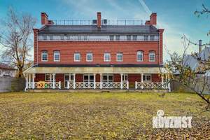 Дом 650м², 3-этажный, участок 16 сот.  