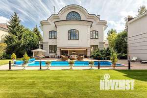 Дом 650м², 3-этажный, участок 20 сот.  