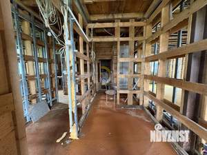 Дом 403м&sup2;, 3-этажный, участок 9 сот.  