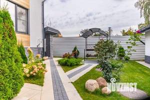 Дом 650м², 2-этажный, участок 9 сот.  