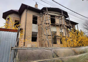 Дом 616м², 4-этажный, участок 6 сот.  