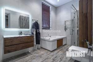 Коттедж 590м², 2-этажный, участок 15 сот.  