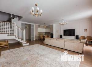 Таунхаус 210м², 2-этажный, участок 3 сот.  