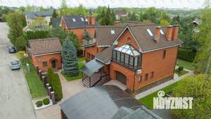 Дом 537м², 3-этажный, участок 12 сот.  