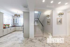 Дом 266м², 2-этажный, участок 12 сот.  