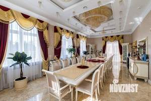 Дом 1650м², 2-этажный, участок 49 сот.  