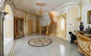 Дом 1778м², 2-этажный, участок 28 сот.  