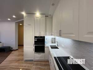 Дом 181м², 2-этажный, участок 7 сот.  