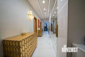 Таунхаус 350м², 3-этажный, участок 4 сот.  