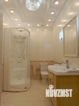 Дом 1670м², 4-этажный, участок 40 сот.  