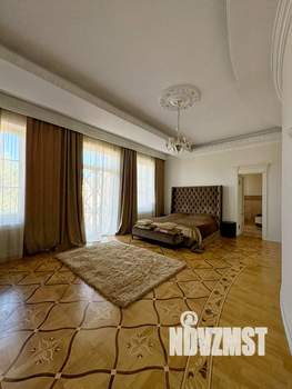 Коттедж 632м², 3-этажный, участок 17 сот.  