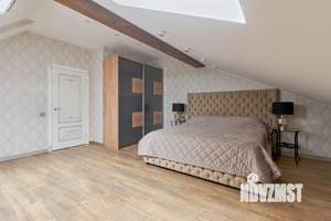 Таунхаус 190м², 3-этажный, участок 4 сот.  