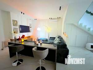 Дом 400м², 2-этажный, участок 18 сот.  