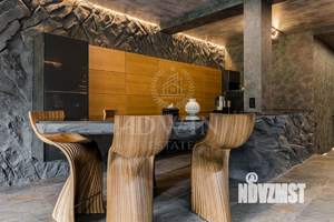 Таунхаус 289м², 3-этажный, участок 4 сот.  