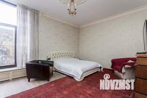 Коттедж 450м², 2-этажный, участок 7 сот.  