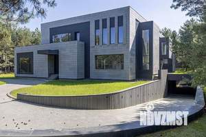 Дом 2241м², 3-этажный, участок 40 сот.  