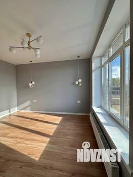 Коттедж 180м², 2-этажный, участок 7 сот.  