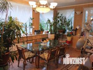 Коттедж 500м², 2-этажный, участок 35 сот.  