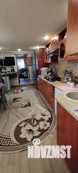 Дом 272м², 2-этажный, участок 17 сот.  