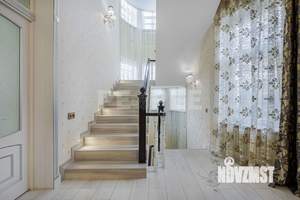 Таунхаус 375м², 4-этажный, участок 3 сот.  