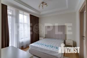 Дом 400м², 2-этажный, участок 14 сот.  