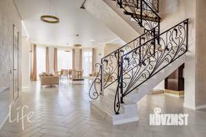 Дом 436м², 2-этажный, участок 18 сот.  