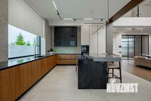 Дом 432м², 2-этажный, участок 17 сот.  