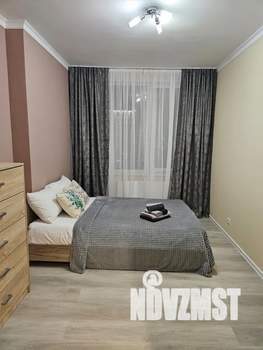 2-к квартира, посуточно, 47м2, 26/33 этаж