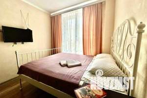 1-к квартира, посуточно, 42м2, 4/25 этаж