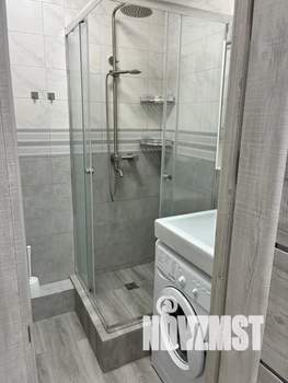 Студия квартира, посуточно, 25м2, 1/6 этаж