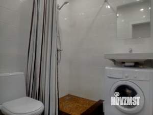Студия квартира, посуточно, 21м2, 10/25 этаж