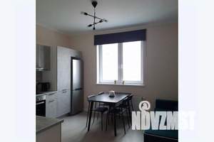 2-к квартира, посуточно, 59м2, 13/32 этаж