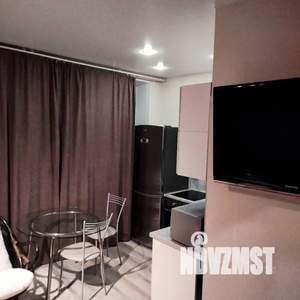 Студия квартира, посуточно, 30м2, 5/8 этаж