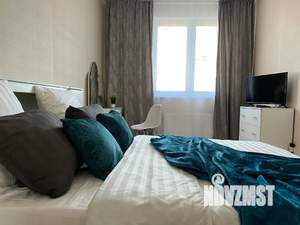 2-к квартира, посуточно, 55м2, 20/32 этаж