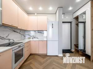 1-к квартира, посуточно, 35м2, 12/25 этаж