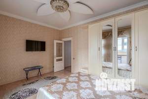 4-к квартира, на длительный срок, 109м2, 3/5 этаж