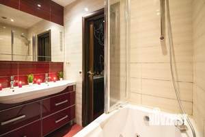 3-к квартира, посуточно, 120м2, 1/1 этаж