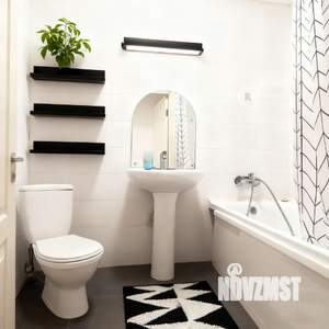 Студия квартира, на длительный срок, 16м2, 2/18 этаж