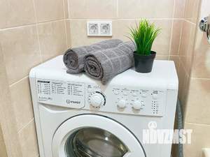 1-к квартира, посуточно, 32м2, 7/27 этаж