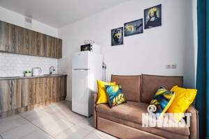 1-к квартира, посуточно, 40м2, 1/1 этаж