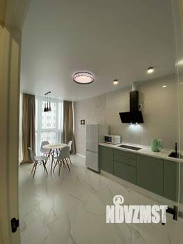 1-к квартира, посуточно, 39м2, 20/25 этаж