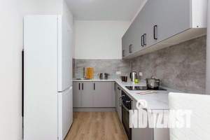 2-к квартира, посуточно, 40м2, 3/25 этаж