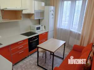 1-к квартира, посуточно, 40м2, 16/24 этаж