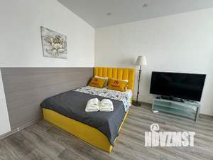 Студия квартира, посуточно, 37м2, 20/28 этаж