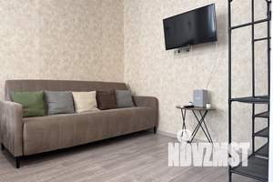 1-к квартира, посуточно, 38м2, 3/8 этаж