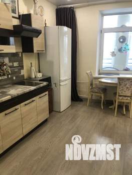 2-к квартира, посуточно, 53м2, 1/1 этаж